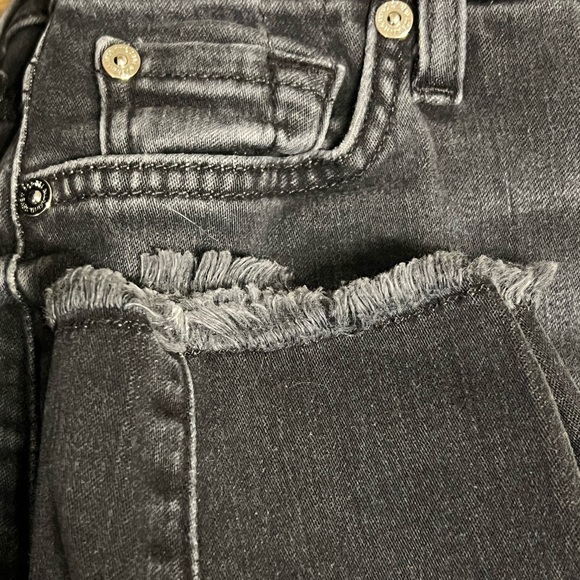 7 For All Mankind Distressed Skinny Jeans / Black Vintage Wash / US Ladies 26 - Picture 10 of 10